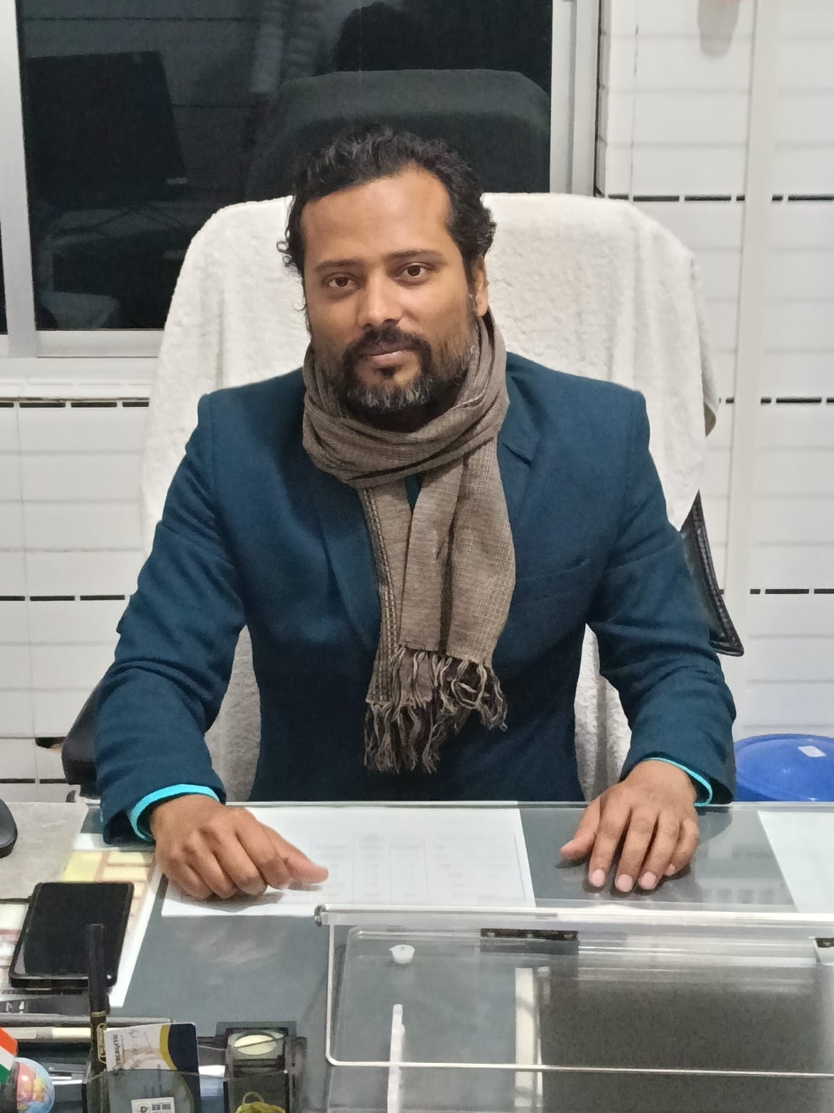 Professor (Dr.) Ravi Kumar 